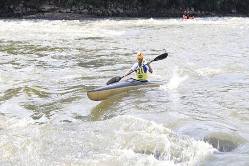 Canoagem - Rio Tibagi recebe atletas de todo o país para competição de Canoagem Descida